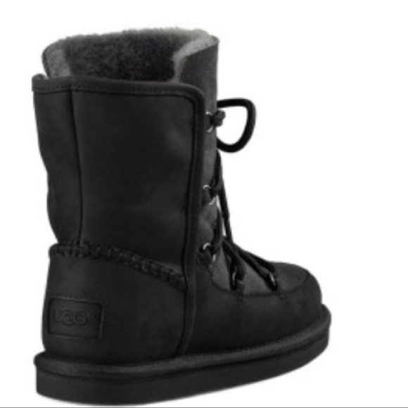 🤖SOLD 🤖 NIB Black UGG Lodge Boot - Size 11 - Picture 4 of 6